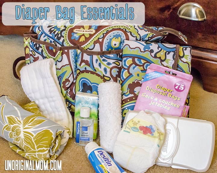 Baby Diaper Bag Checklist: Essentials to pack in your diaper bag!