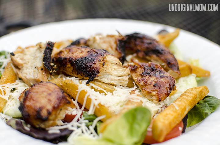 Easy Grilled Barbecue Chicken Salad - a delicious and filling meal in one bowl, ready in 20 minutes, and no pots to clean up!  |  unOriginalMom.com