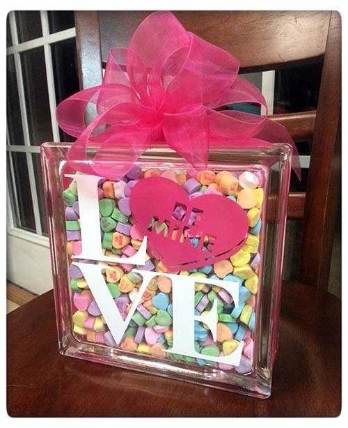 25 Valentine's Projects to make with your Silhouette! from the Silhouette Challenge FB Group