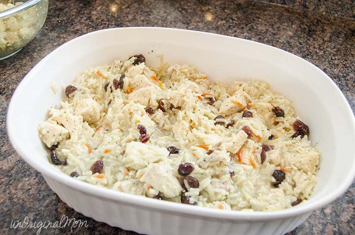 Everyday Thanksgiving Casserole - Knorr Creamy Chicken Rice Side + leftover turkey or chicken +stuffing mix = delicious and easy weeknight meal!