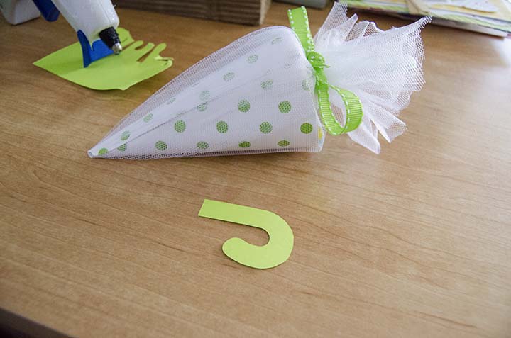 Candy Umbrella Shower Favors - perfect for a rain or umbrella themed baby shower or bridal shower!