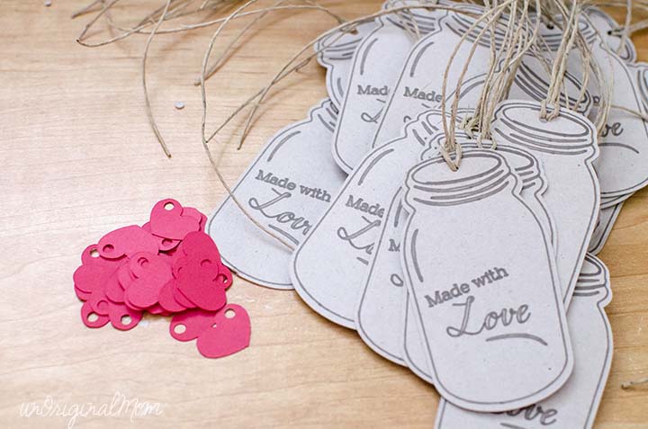 "Made with Love" Mason jar gift tags - perfect for handmade gifts or homemade treats, especially around the holidays!