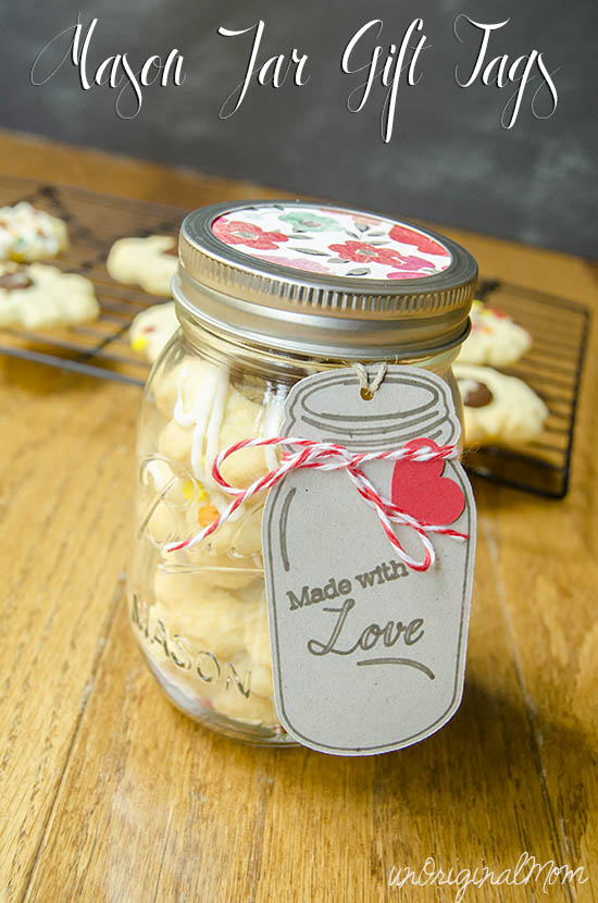 "Made with Love" Mason jar gift tags - perfect for handmade gifts or homemade treats, especially around the holidays!