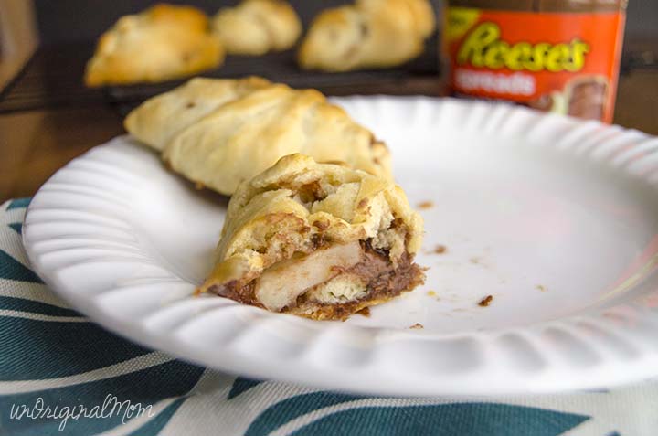 Peanut Butter Apple S'more Crescents using Reese's Peanut Butter Spread - perfect for an anytime snack!