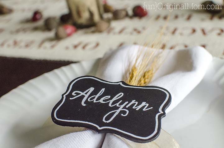 DIY wooden place cards with your Curio!