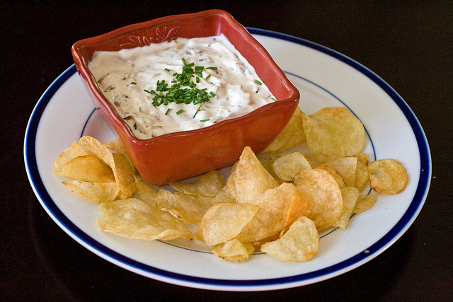 20 Delicious Crock Pot Dip Recipes - perfect for easy game day appetizers and entertaining!