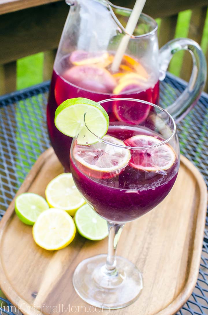 Best Ever Sangria - delicious recipe for classic red sangria. Not too sweet, just right!