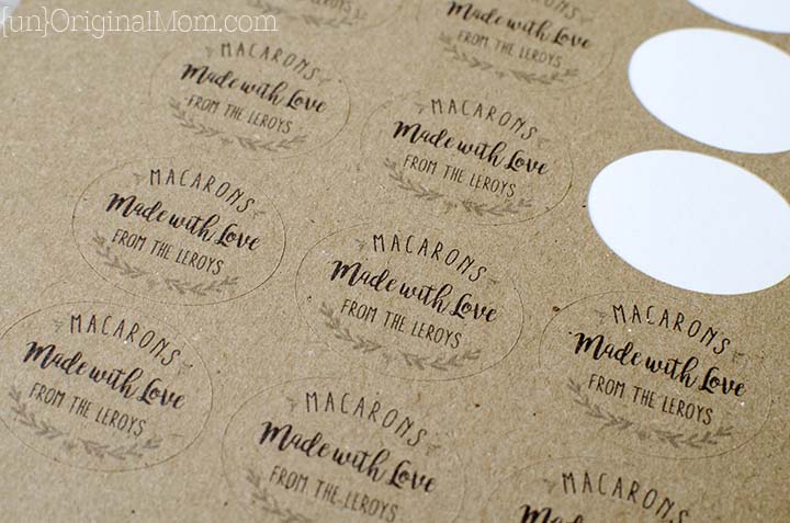 Use your Silhouette to make these adorable macaron boxes - free cut file included. What a great gift for teachers, neighbors, and friends!