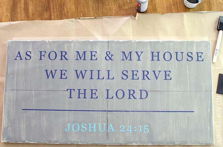 Love this farmhouse sign made by stenciling on a canvas. Great Magnolia Market knockoff, perfect for DIY farmhouse style decor! Joshua 24:15