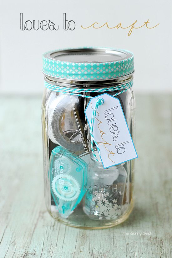 Gifts in a jar are such great  - and easy - handmade christmas gifts! Here are 30 great gift in a jar ideas.