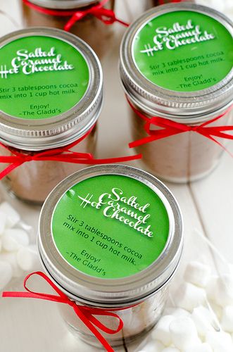 Gifts in a jar are such great  - and easy - handmade christmas gifts! Here are 30 great gift in a jar ideas.