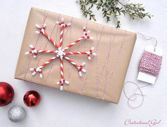 Love these ideas for dressing up brown paper packages at Christmas! Save money on wrapping paper and still have the prettiest gifts under the tree.