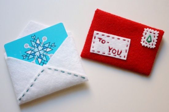 10 unique ways to wrap gift cards! Add a handmade touch with these creative gift card wrapping ideas.