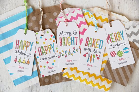 Holiday Gift Tags - TheRoomMom