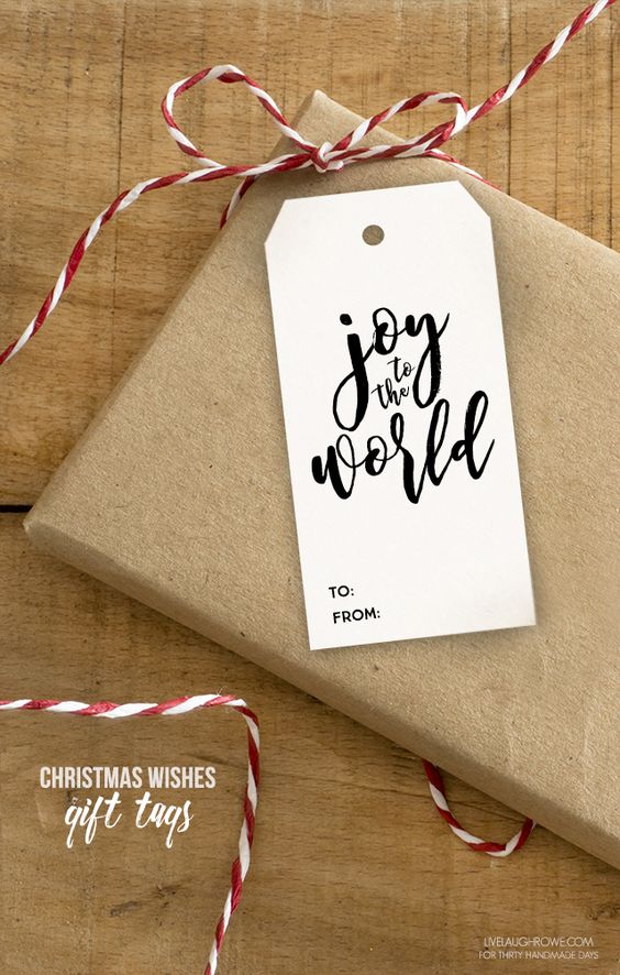 175 different FREE printable Christmas gift tags! So many beautiful tags to choose from. Dress up your Christmas gifts for free!