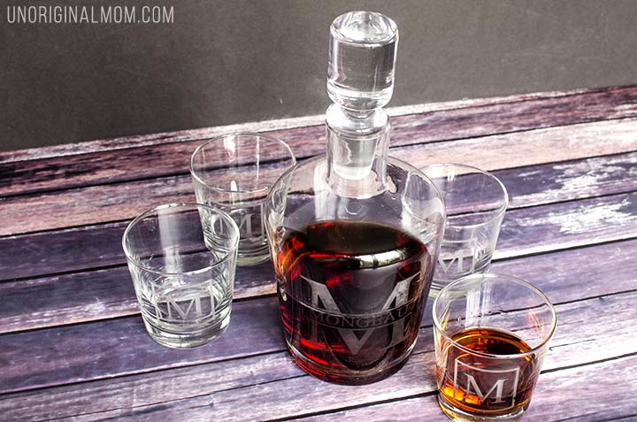 What a great "DIY gifts for men" idea - DIY etched monogram decanters. Personalize a whiskey decanter using your Silhouette and etching cream!
