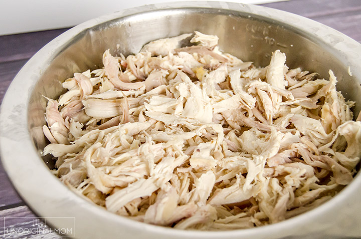 Stock your freezer with shredded chicken using a rotisserie chicken - great tips! | Rotisserie chicken meal prep | freezer meal prep | Sams Club Rotisserie Chicken