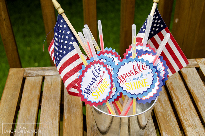 Free printable 4th of July Glow Stick Tags - so fun for a 4th of July party! There are tags for sparklers, too! | 4th of July printables | free printable sparkler tags | free printable glow stick tags | 4th of July party printables | patriotic party printables | free Silhouette cut file | patriotic party favors