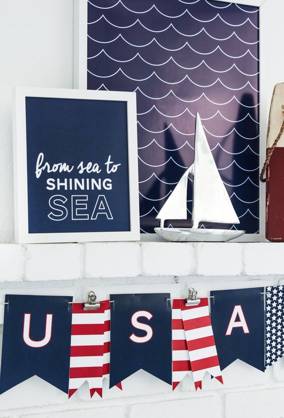 A bunch of great FREE printables for your 4th of July Party! | patriotic printables | patriotic party decor | red white and blue printables | free printables | memorial day party printables | 4th of july | independence day