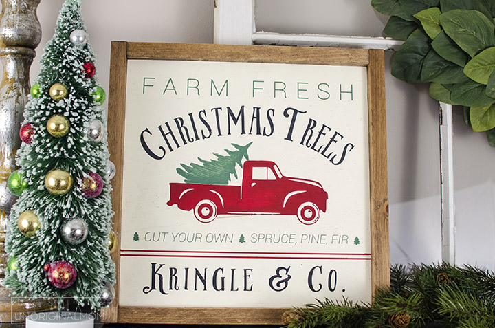 Reversible Thanksgiving-Christmas painted farmhouse sign, with a free cut file! #farmhousesign #freecutfile #christmastreefarmsign #silhouette #christmasdecor #farmhousechristmasdecor #diyfarmhousesign