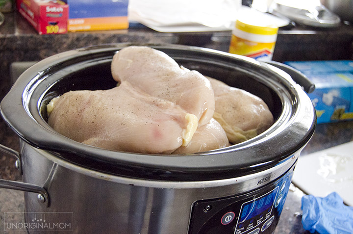 Chicken Freezer Prep Ideas: how I prepped 40 pounds of raw chicken breasts from Zaycon Fresh for quick and easy meal prep! #chicken #freezermealprep #zaycon #zayconfresh