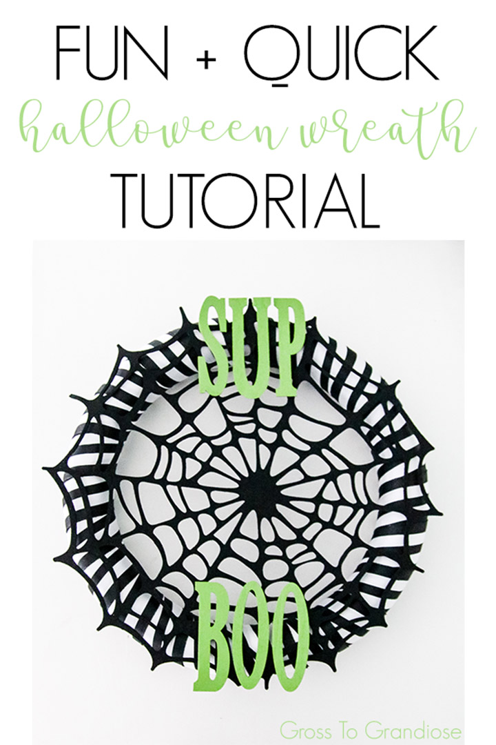 Quick and easy Halloween wreath tutorial #Halloween #HalloweenWreath