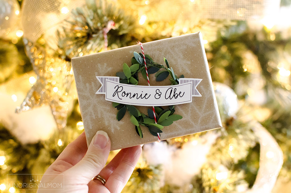 Use your Silhouette to sketch and cut these simple DIY Mini wreath gift tags for Christmas!